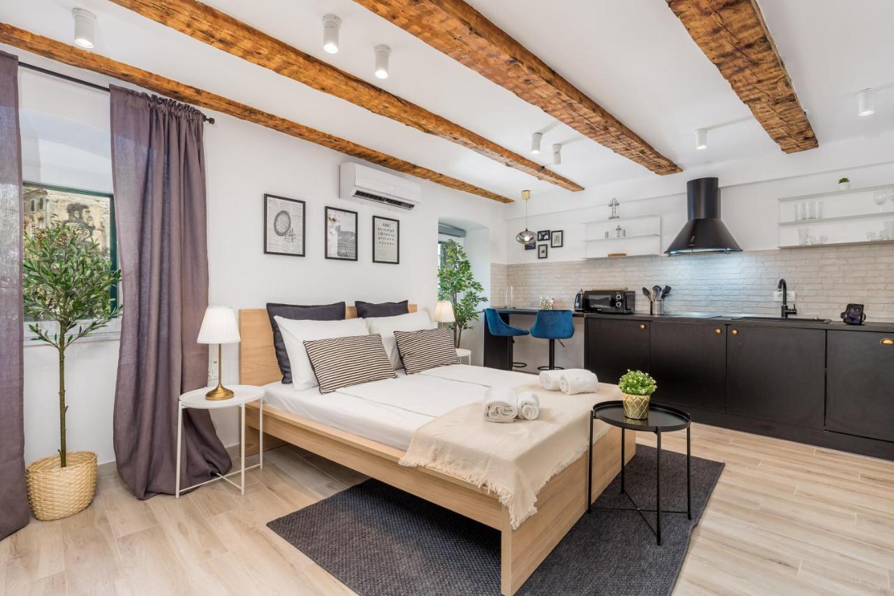 Grota Apartments In The Center Rijeka Exterior photo